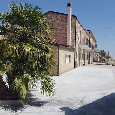 L'Oasi Di Rosi - Affittacamere Casalnuovo Monterotaro Exteriér fotografie