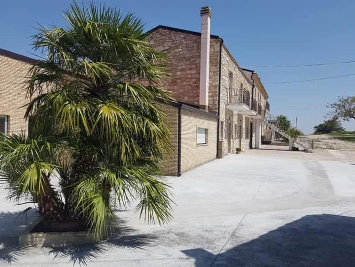 L'Oasi Di Rosi - Affittacamere Casalnuovo Monterotaro Exteriér fotografie